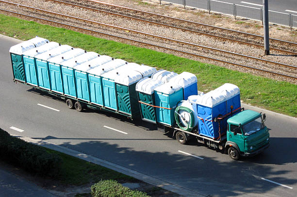 Best Affordable porta potty rental  in Vinton, IA